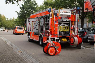 Chemikalien an Universitaet in Stuttgart-Vaihingen umgekippt - Feuerwehr im Einsatz